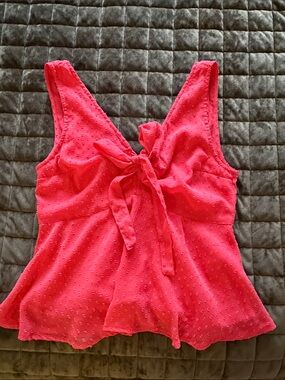 Abercrombie & Fitch Tie-Front Camisole